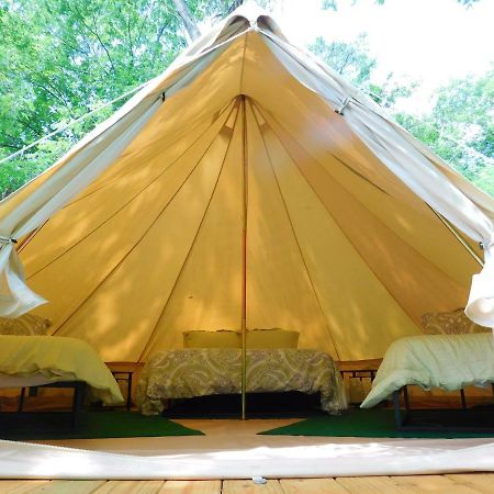 Готель Glampin' In Style-Брокен-Боу Екстер'єр фото